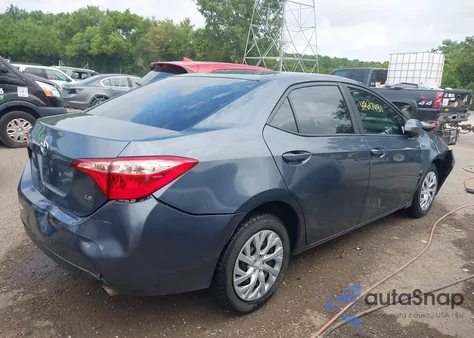 2017 Toyota Corolla Le z USA, uszkodzony, nr VIN 2T1BURHE7HC941514